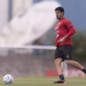 de-punta-en-rojo-asi-espera-marcone-la-renovacion-de-su-contrato-en-independiente-4 De punta en rojo: así espera Marcone la renovación de su contrato en Independiente