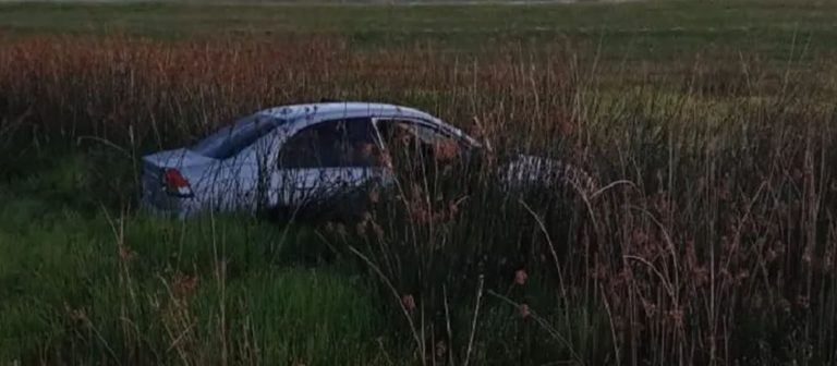 Tragedia en la Ruta 2 sufrió un infarto despistó y murió frente a su