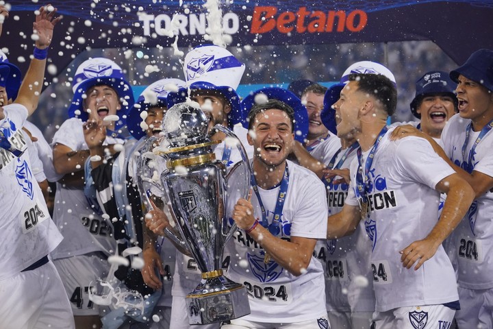 velez-y-estudiantes-van-por-el-trofeo-de-campeones-en-una-revanchisima-1 Vélez y Estudiantes van por el Trofeo de Campeones en una revanchísima