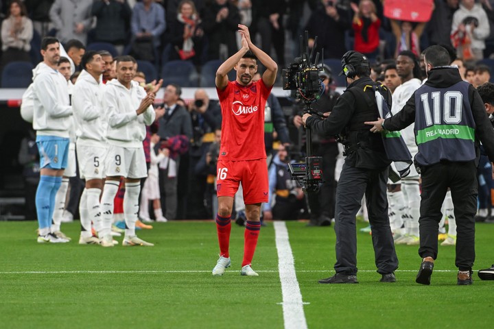 video-con-golazos-de-mbappe-y-valverde-el-real-madrid-goleo-al-sevilla-2 Video: con golazos de Mbappé y Valverde, el Real Madrid goleó al Sevilla