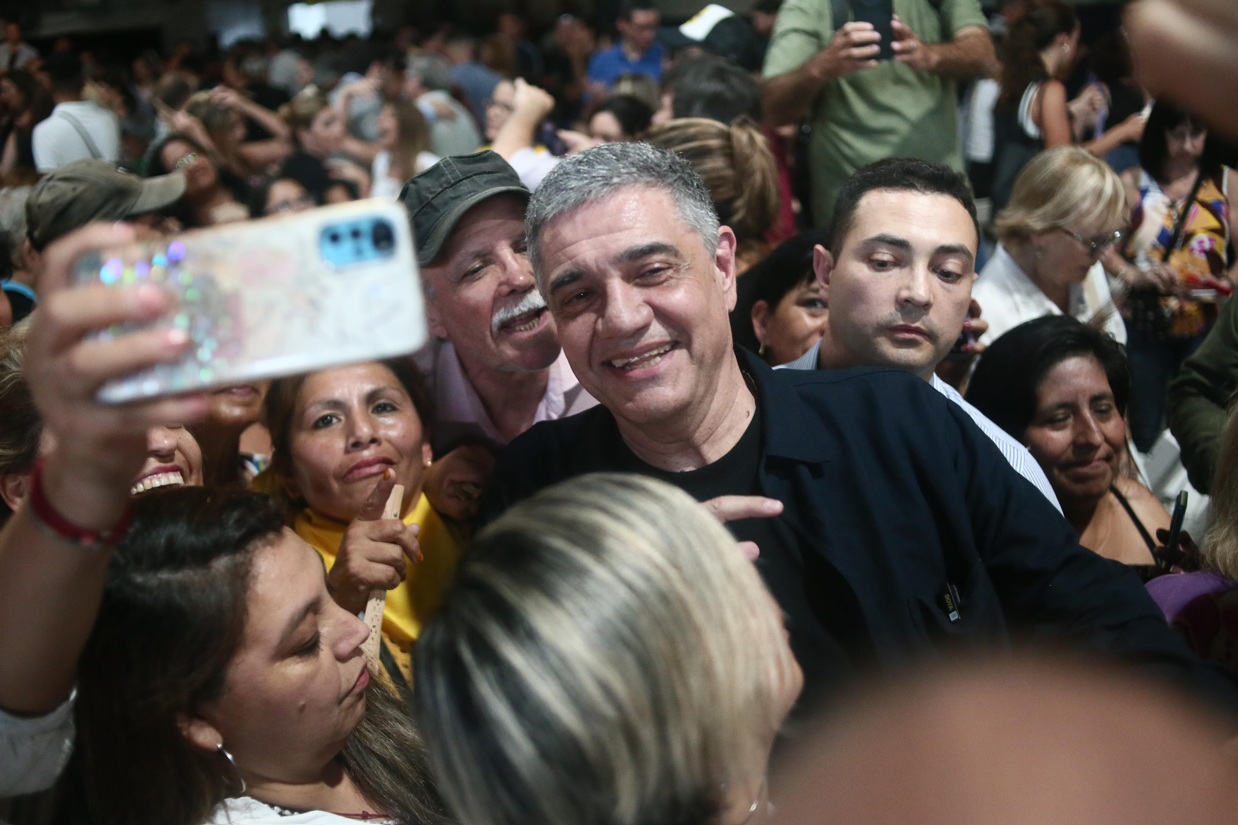 guarda-que-se-viene-mauricio-candidato-dijo-jorge-macri-en-un-acto-de-pro-en-la-ciudad-1 “Guarda que se viene Mauricio candidato”, dijo Jorge Macri en un acto de Pro en la Ciudad