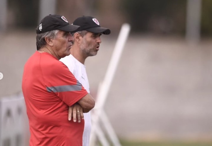 independiente-vs-defensor-sporting-por-la-serie-rio-de-la-plata-hora-como-ver-y-probables-formaciones-1 Independiente vs. Defensor Sporting, por la Serie Río de la Plata: hora, cómo ver y probables formaciones