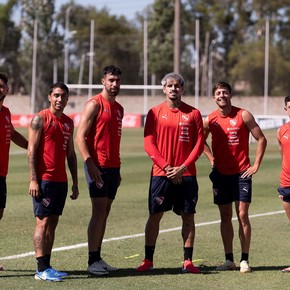 independiente-vs-defensor-sporting-por-la-serie-rio-de-la-plata-hora-como-ver-y-probables-formaciones-3 Independiente vs. Defensor Sporting, por la Serie Río de la Plata: hora, cómo ver y probables formaciones