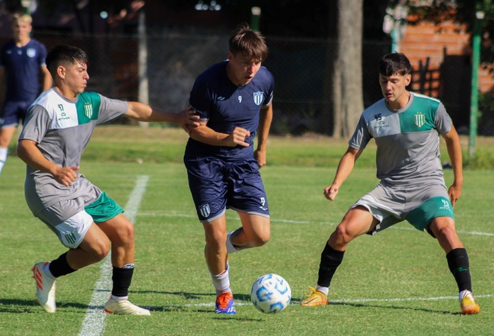 jornada-de-amistosos-tristan-suarez-empato-con-banfield-1 Jornada de amistosos: Tristán Suárez empató con Banfield