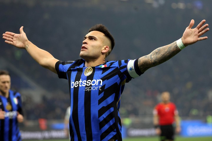 lautaro-martinez-igualo-el-record-de-adriano-como-maximo-goleador-del-inter-en-champions-1 Lautaro Martínez igualó el récord de Adriano como máximo goleador del Inter en Champions