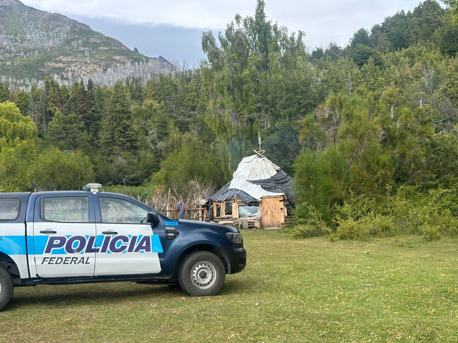 parque-nacional-los-alerces-intiman-a-mapuches-a-retirarse-de-forma-voluntaria-de-las-tierras-usurpadas-antes-del-9-de-enero-4 Parque Nacional Los Alerces: intiman a mapuches a retirarse de forma voluntaria de las tierras usurpadas antes del 9 de enero