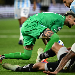 el-dueno-de-botafogo-se-fue-antes-del-palco-regalo-la-medalla-del-segundo-puesto-y-le-bajo-el-precio-a-la-recopa-sudamericana-2 El dueño de Botafogo se fue antes del palco, regaló la medalla del segundo puesto y le bajó el precio a la Recopa Sudamericana