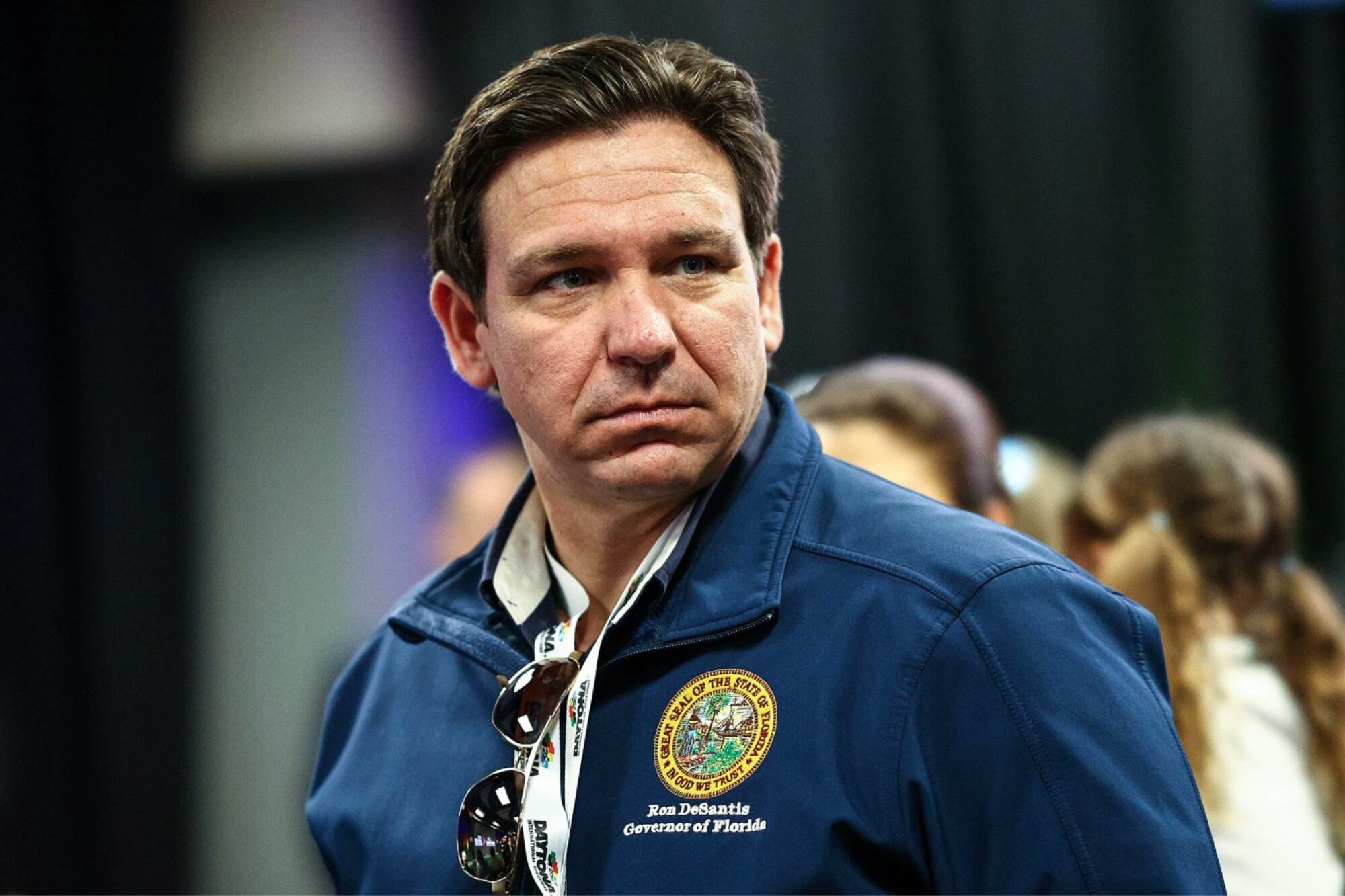 el-misterioso-silencio-de-ron-desantis-sobre-la-candidatura-de-su-esposa-casey-para-florida-2026-2 El misterioso silencio de Ron DeSantis sobre la candidatura de su esposa Casey para Florida 2026