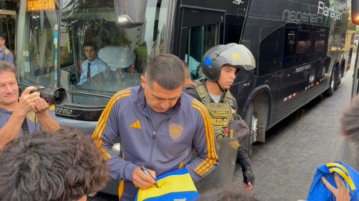 la-inedita-visita-de-maradona-al-estadio-en-el-que-boca-jugara-por-copa-en-peru-2 La inédita visita de Maradona al estadio en el que Boca jugará por Copa en Perú