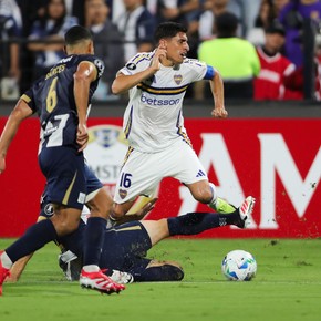 la-particular-mirada-de-gago-tras-el-0-1-en-peru-tuvimos-el-control-del-partido-5 La particular mirada de Gago tras el 0-1 en Perú: "Tuvimos el control del partido"