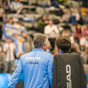 polemica-en-la-copa-davis-golpearon-a-garin-no-pudo-seguir-y-chile-termino-eliminado-2 Polémica en la Copa Davis: golpearon a Garín, no pudo seguir y Chile terminó eliminado