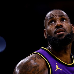 que-se-dijeron-luka-doncic-y-lebron-james-nuevos-companeros-en-los-angeles-lakers-4 Qué se dijeron Luka Doncic y LeBron James, nuevos compañeros en Los Angeles Lakers