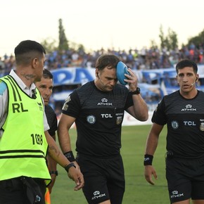 video-los-dos-errores-insolitos-de-atletico-tucuman-en-la-derrota-ante-riestra-3 Video: los dos errores insólitos de Atlético Tucumán en la derrota ante Riestra