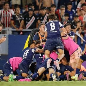 gaston-benavidez-de-ser-papa-el-fin-de-semana-a-a-darle-el-titulo-a-talleres-con-un-penal-historico-2 Gastón Benavídez: de ser papá el fin de semana a a darle el título a Talleres con un penal histórico