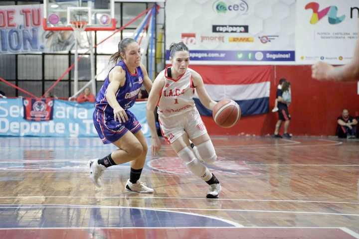 liga-femenina-ferro-le-gano-a-union-florida-y-jugara-la-final-contra-el-talar-1 Liga Femenina: Ferro le ganó a Unión Florida y jugará la final contra El Talar
