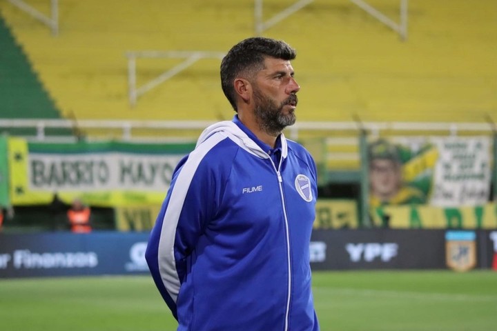 ya-son-diez-los-tecnicos-que-dejaron-su-cargo-en-11-fechas-del-torneo-apertura-3 Ya son diez los técnicos que dejaron su cargo en 11 fechas del Torneo Apertura