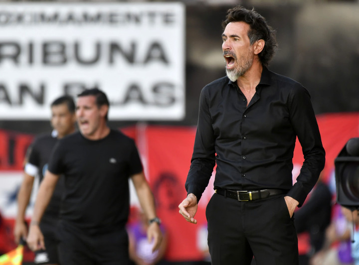 carrillo-y-el-principito-sosa-criticos-tras-la-derrota-de-estudiantes-debemos-cambiar-muchas-cosas-1 Carrillo y el Principito Sosa, críticos tras la derrota de Estudiantes: "Debemos cambiar muchas cosas"