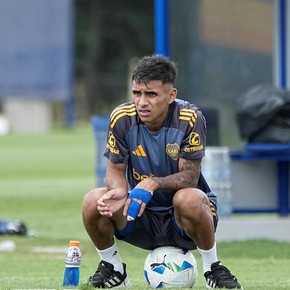 con-la-visa-denegada-a-ayrton-costa-boca-debe-sumar-un-refuerzo-en-defensa-para-el-mundial-de-clubes-8 Con la visa denegada a Ayrton Costa, ¿Boca debe sumar un refuerzo en defensa para el Mundial de Clubes?