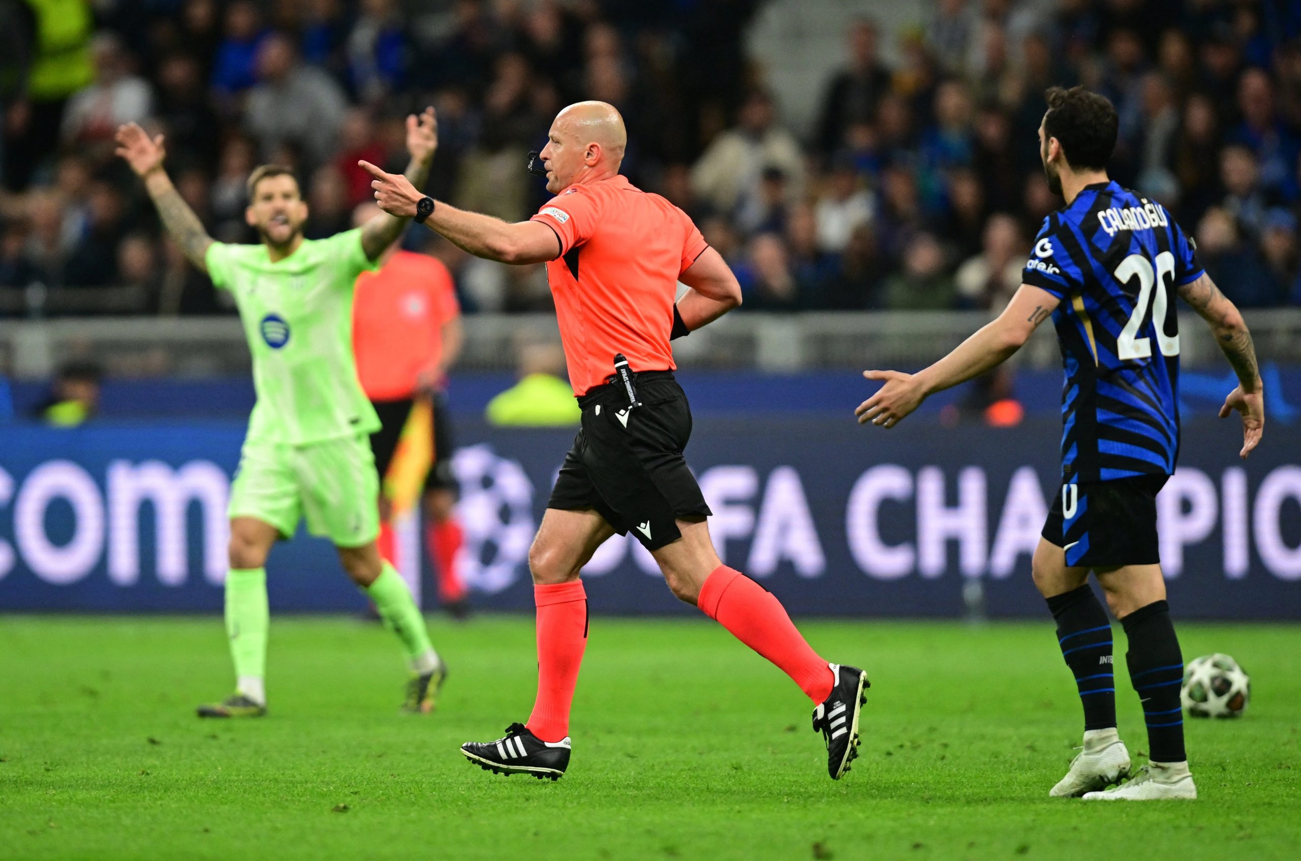 con-una-gran-actuacion-de-lautaro-martinez-inter-empata-contra-barcelona-por-las-semifinales-de-la-champions Con una gran actuación de Lautaro Martínez, Inter empata contra Barcelona por las semifinales de la Champions