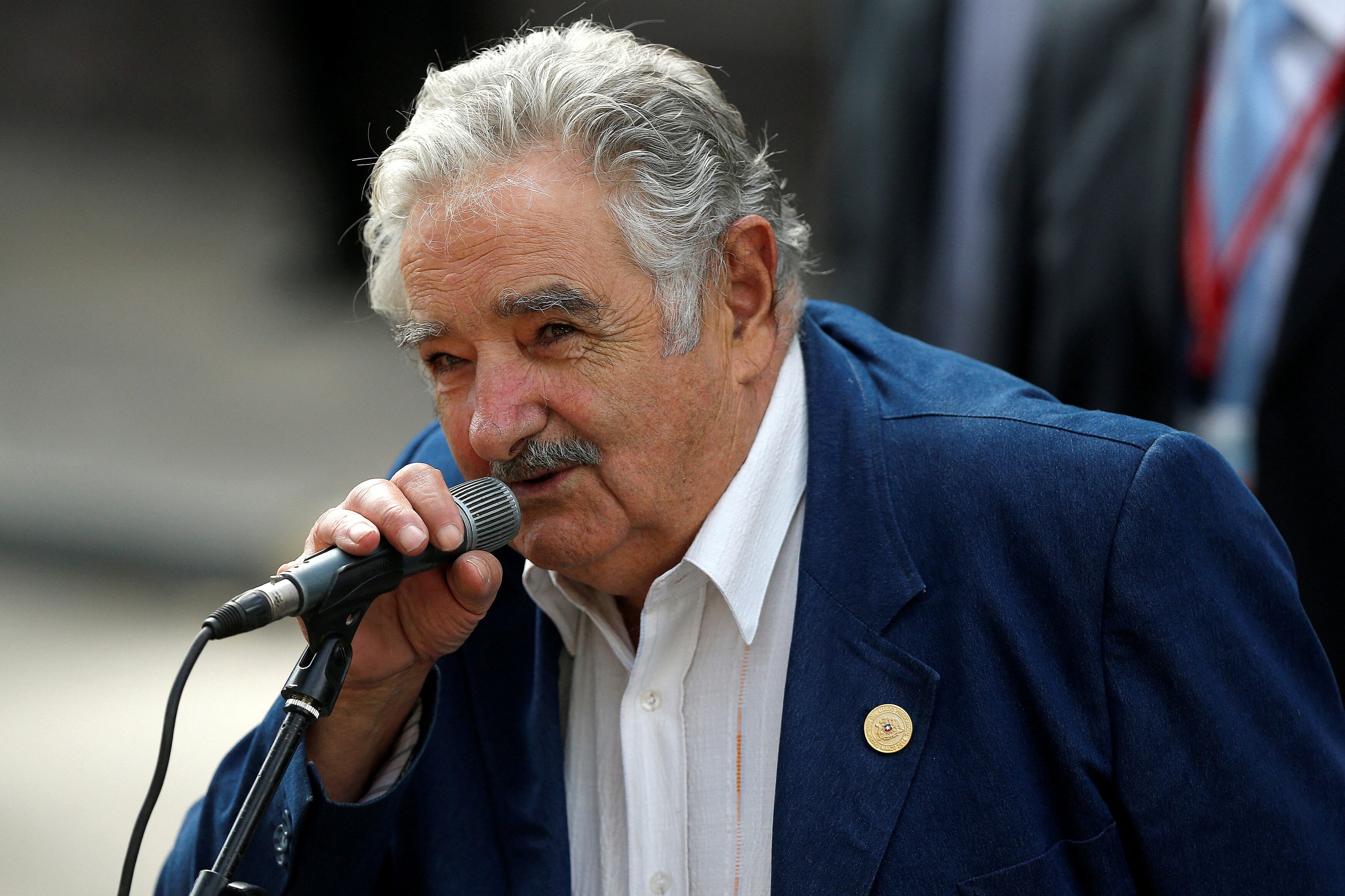 cristina-kirchner-alberto-fernandez-massa-kicillof-y-otros-dirigentes-del-peronismo-despidieron-a-pepe-mujica Cristina Kirchner, Alberto Fernández, Massa, Kicillof y otros dirigentes del peronismo despidieron a Pepe Mujica