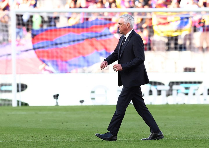 del-no-nos-sentimos-campeones-de-flick-a-la-aclaracion-de-ancelotti-no-hay-que-olvidar-que-nos-faltaban-cinco-defensas-2 Del "no nos sentimos campeones" de Flick a la aclaración de Ancelotti: "No hay que olvidar que nos faltaban cinco defensas"