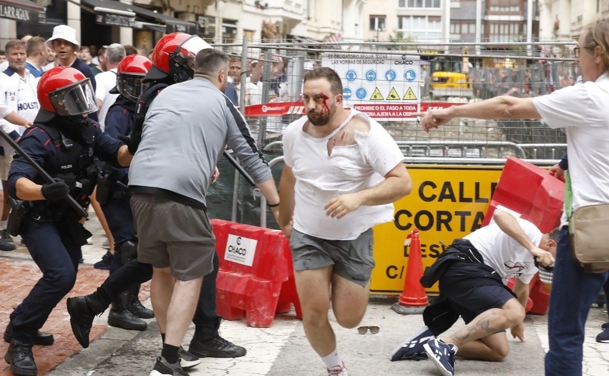 disturbios-previo-a-la-final-de-la-europa-league-deja-un-saldo-de-tres-detenidos-1 Disturbios previo a la final de la Europa League deja un saldo de tres detenidos