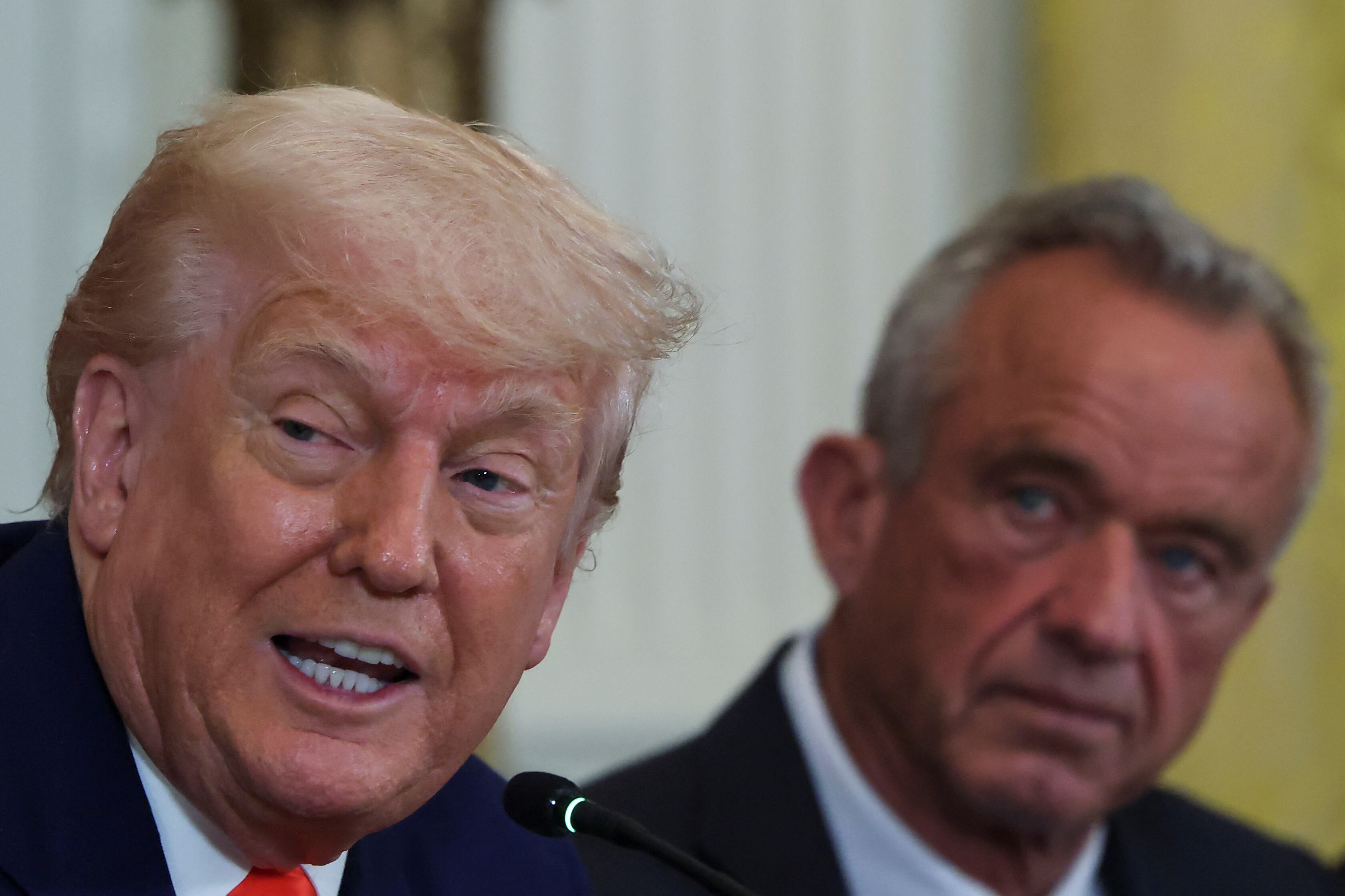 el-secretario-de-salud-de-trump-llega-al-pais-y-milei-lo-recibiria-el-martes-en-la-casa-rosada-2 El secretario de Salud de Trump llega al país y Milei lo recibiría el martes en la Casa Rosada
