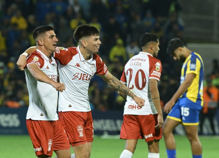 holan-tras-la-eliminacion-de-rosario-central-no-merecimos-perder-y-pusimos-una-vara-muy-alta-1 Holan, tras la eliminación de Rosario Central: "No merecimos perder" y "pusimos una vara muy alta"