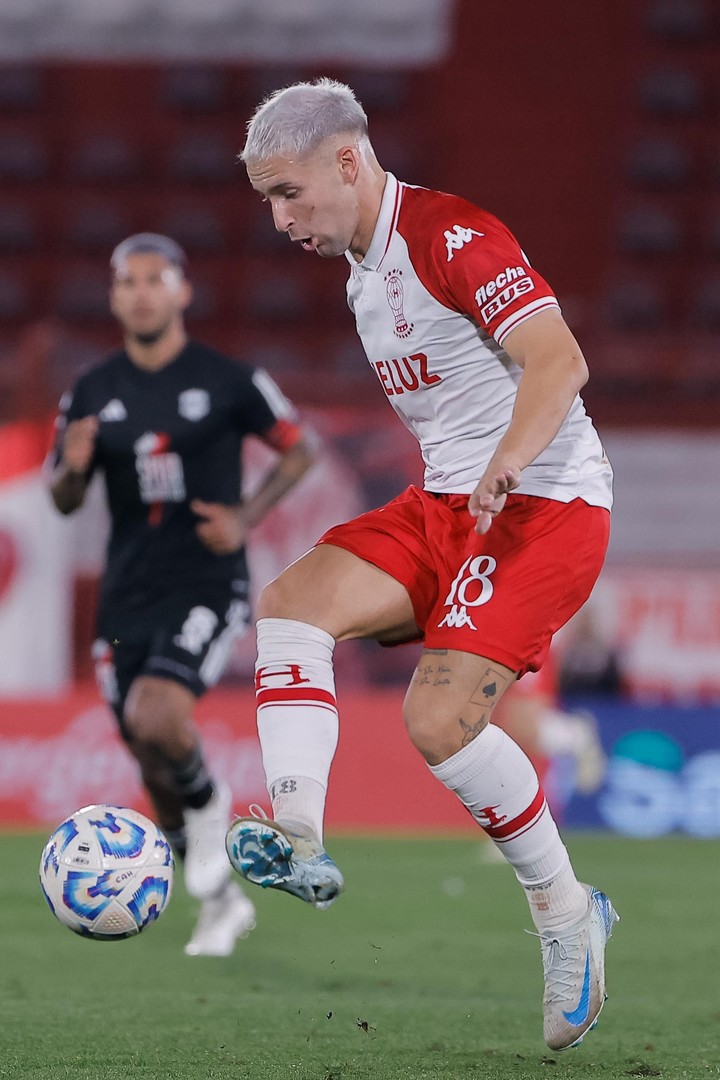 la-perla-ramirez-figura-en-el-triunfo-de-huracan-la-lesion-me-hizo-mas-fuerte-1 La Perla Ramírez, figura en el triunfo de Huracán: "La lesión me hizo más fuerte"