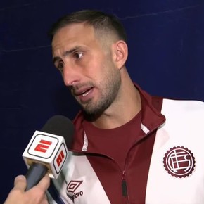 los-10-motivos-por-los-que-la-bronca-en-boca-toco-por-primera-vez-a-riquelme-3 Los 10 motivos por los que la bronca en Boca tocó por primera vez a Riquelme