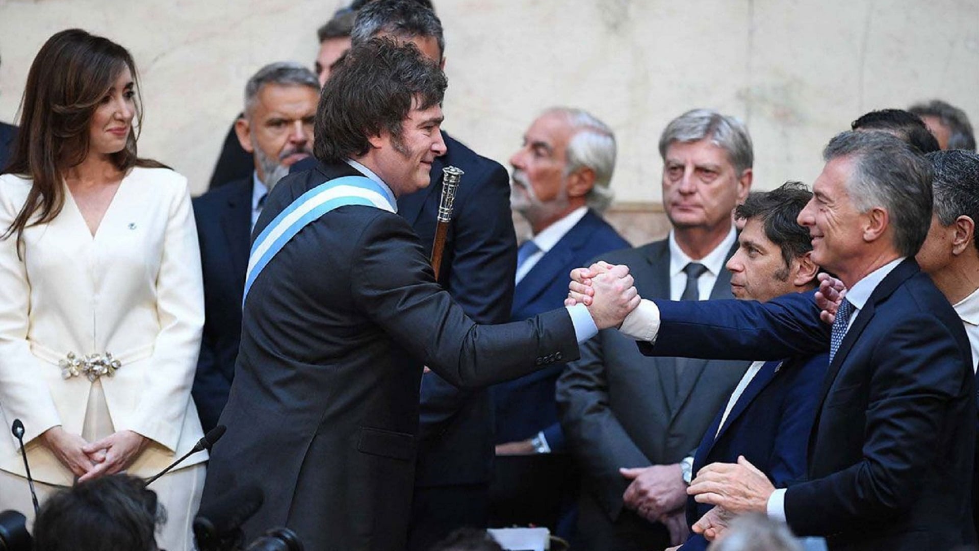 mauricio-macri-se-fue-a-europa-en-un-avion-privado-despues-de-la-derrota-del-pro-en-las-elecciones-portenas-3 Mauricio Macri se fue a Europa en un avión privado después de la derrota del PRO en las elecciones porteñas