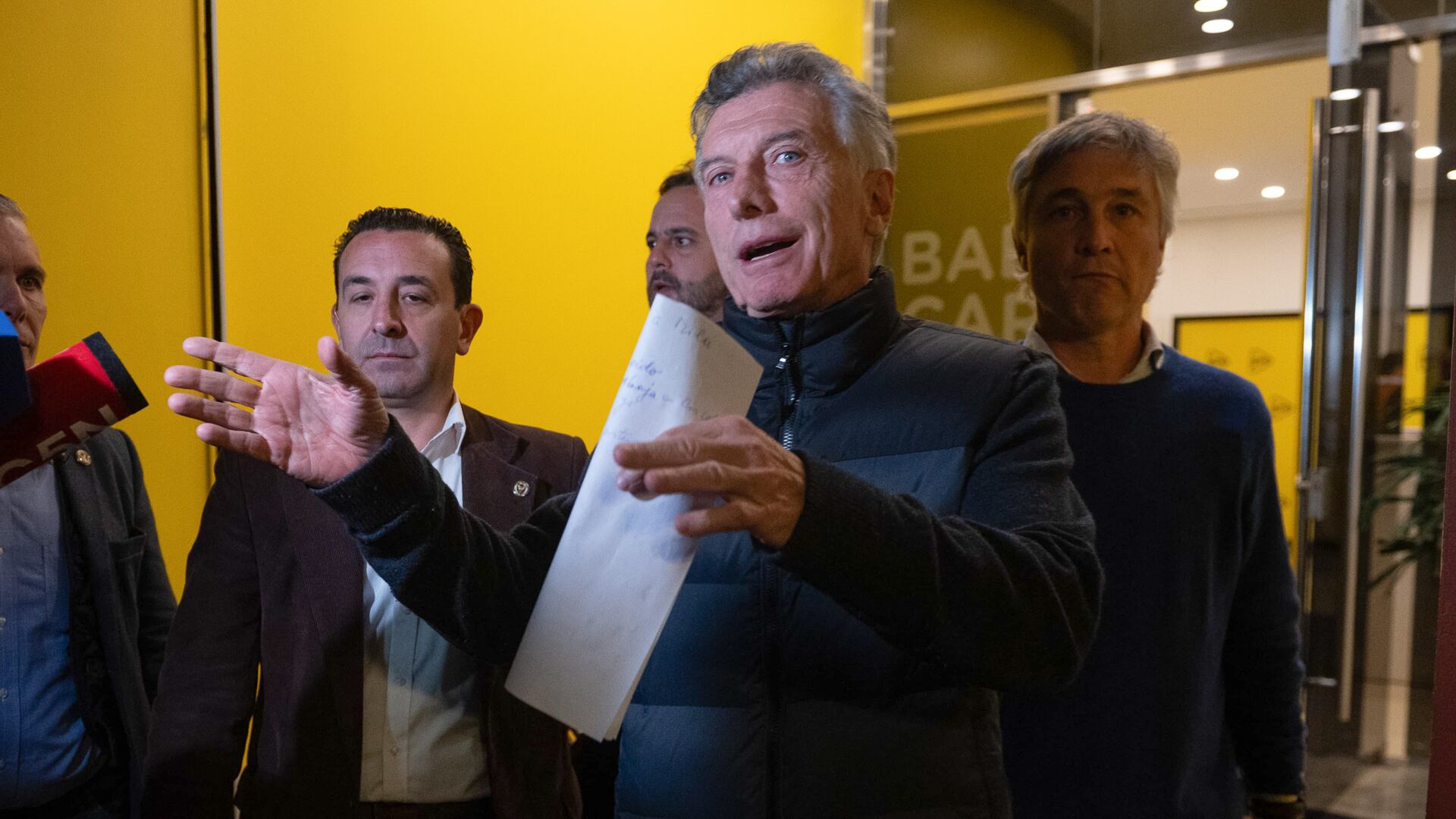 mauricio-macri-toma-distancia-de-la-discusion-bonaerense-del-pro-con-la-libertad-avanza-y-avanzan-las-negociaciones-1 Mauricio Macri toma distancia de la discusión bonaerense del PRO con La Libertad Avanza y avanzan las negociaciones