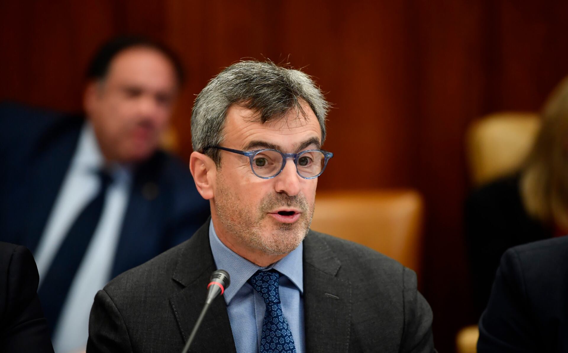 mientras-los-gremios-presionan-contra-el-tope-salarial-el-gobierno-buscara-senales-de-dialogo-tripartito-en-la-conferencia-de-la-oit-4 Mientras los gremios presionan contra el tope salarial, el Gobierno buscará señales de diálogo tripartito en la conferencia de la OIT