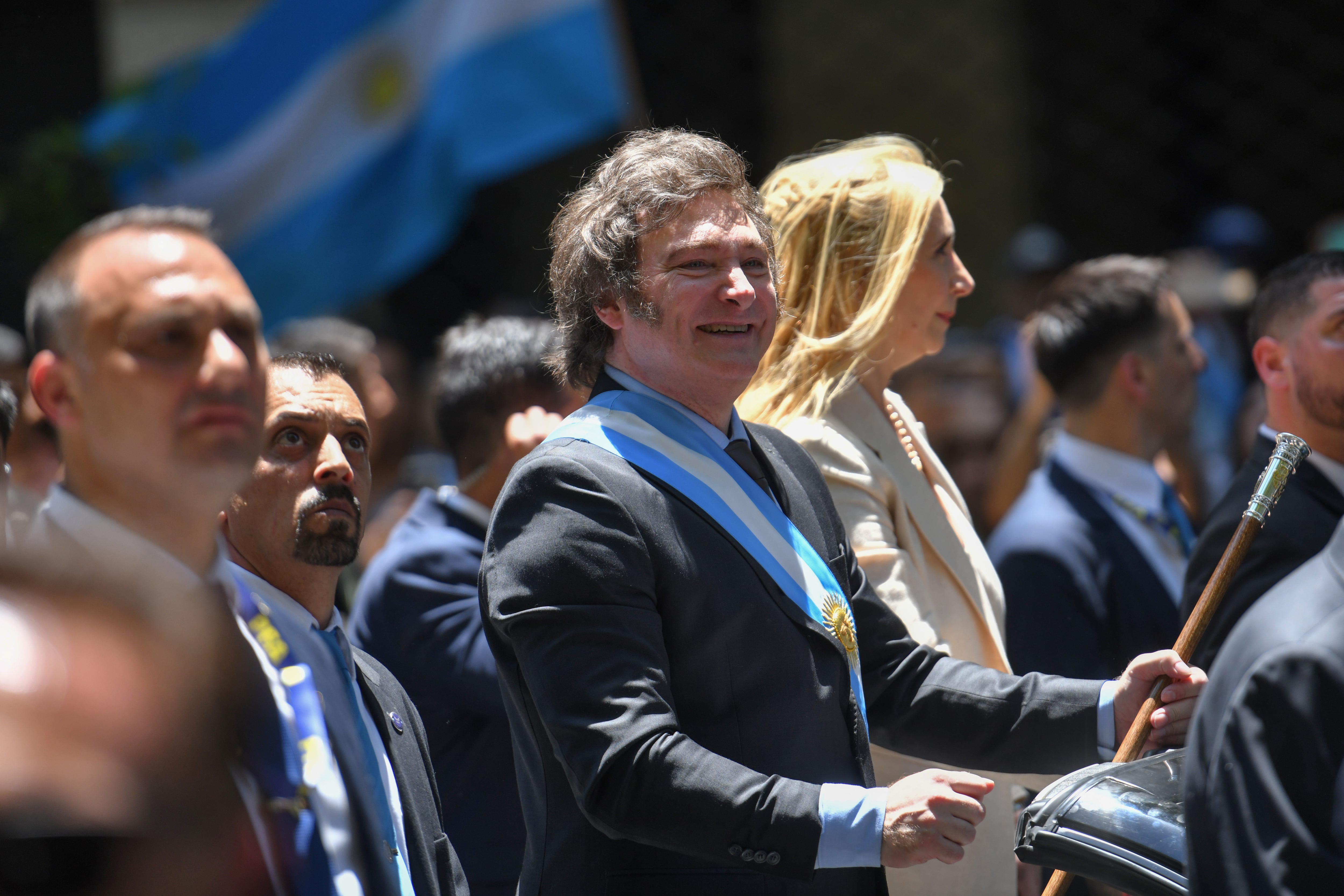 mientras-los-gremios-presionan-contra-el-tope-salarial-el-gobierno-buscara-senales-de-dialogo-tripartito-en-la-conferencia-de-la-oit-6 Mientras los gremios presionan contra el tope salarial, el Gobierno buscará señales de diálogo tripartito en la conferencia de la OIT
