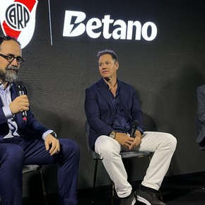 nacho-fernandez-figura-en-river-la-gente-siempre-me-trato-bien-en-la-cancha-3 Nacho Fernández, figura en River: "La gente siempre me trató bien en la cancha"