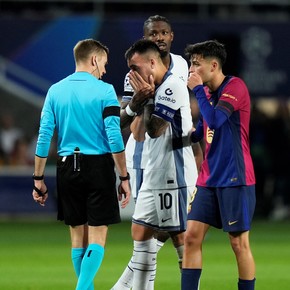 napoli-derroto-al-lecce-de-visitante-y-le-mete-presion-al-inter-de-lautaro-martinez-2 Napoli derrotó al Lecce de visitante y le mete presión al Inter de Lautaro Martínez