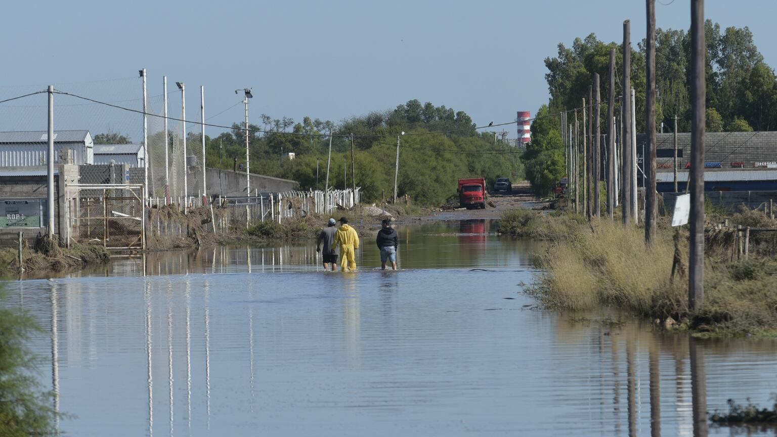 ordenaron-el-envio-a-bahia-blanca-de-los-productos-e-insumos-retenidos-por-la-aduana-para-los-damnificados-por-las-inundaciones-1 Ordenaron el envío a Bahía Blanca de los productos e insumos retenidos por la Aduana para los damnificados por las inundaciones