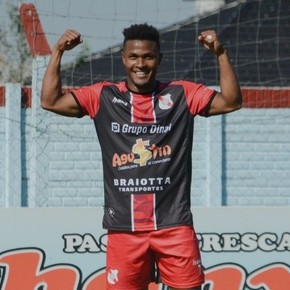 san-martin-de-tucuman-le-gano-a-colegiales-y-quedo-como-unico-puntero-en-el-nacional-3 San Martín de Tucumán le ganó a Colegiales y quedó como único puntero en el Nacional