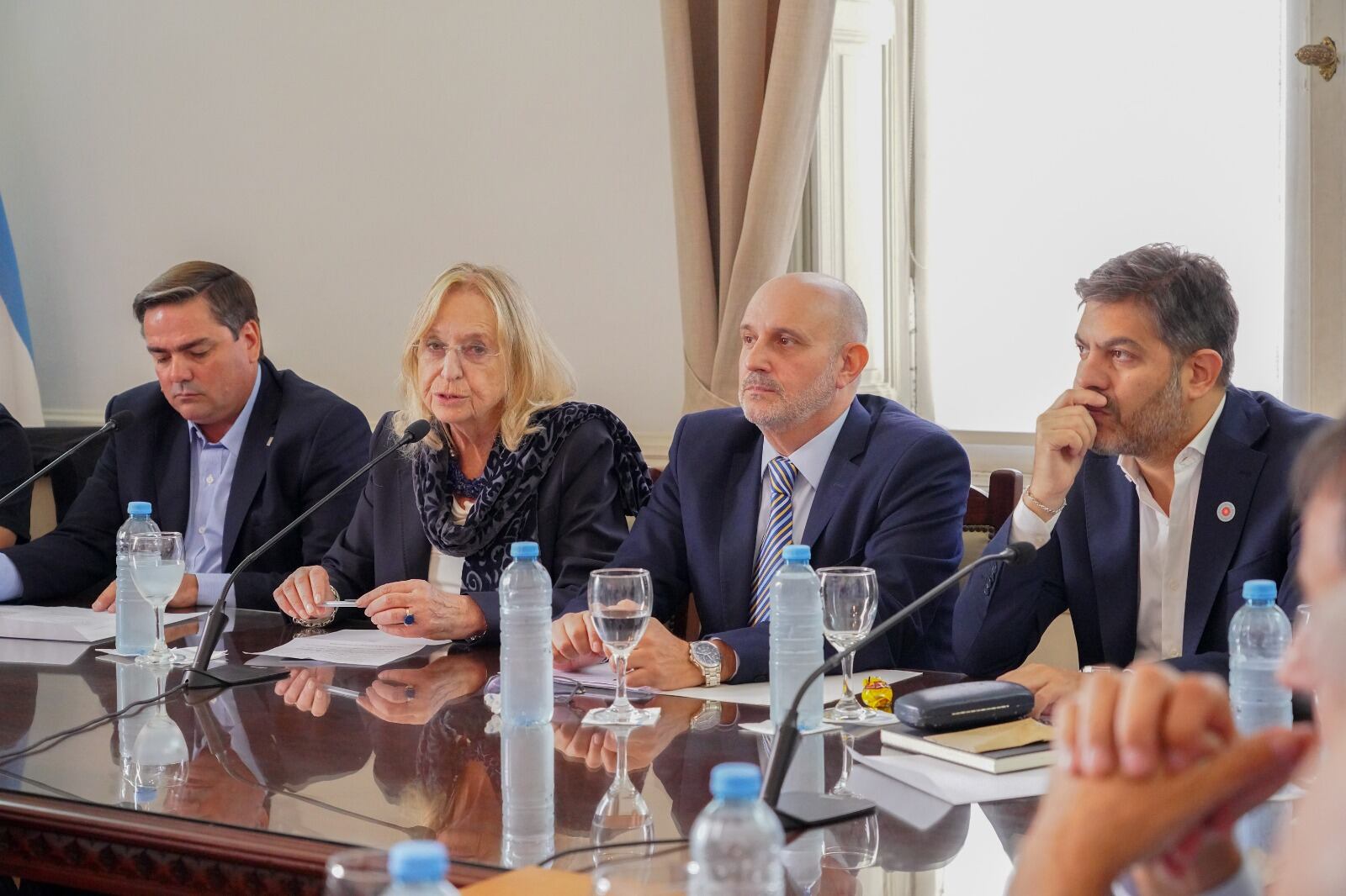 se-encamina-la-disputa-por-los-plazos-electorales-en-pba-pero-el-peronismo-no-logra-resolver-la-interna-1 Se encamina la disputa por los plazos electorales en PBA, pero el peronismo no logra resolver la interna