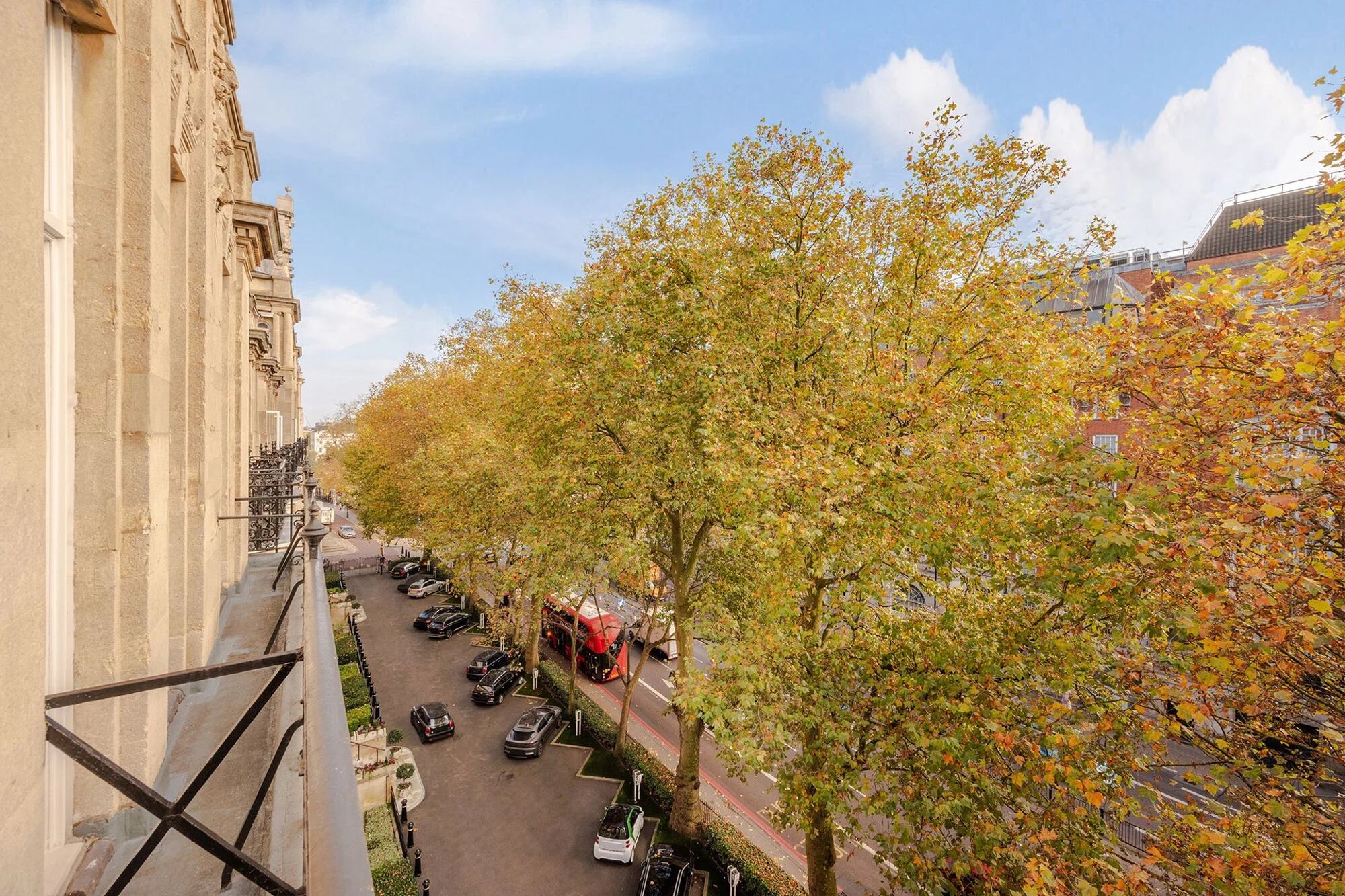 se-vende-el-elegante-departamento-donde-vivio-mick-jagger-en-londres-2 Se vende el elegante departamento donde vivió Mick Jagger en Londres