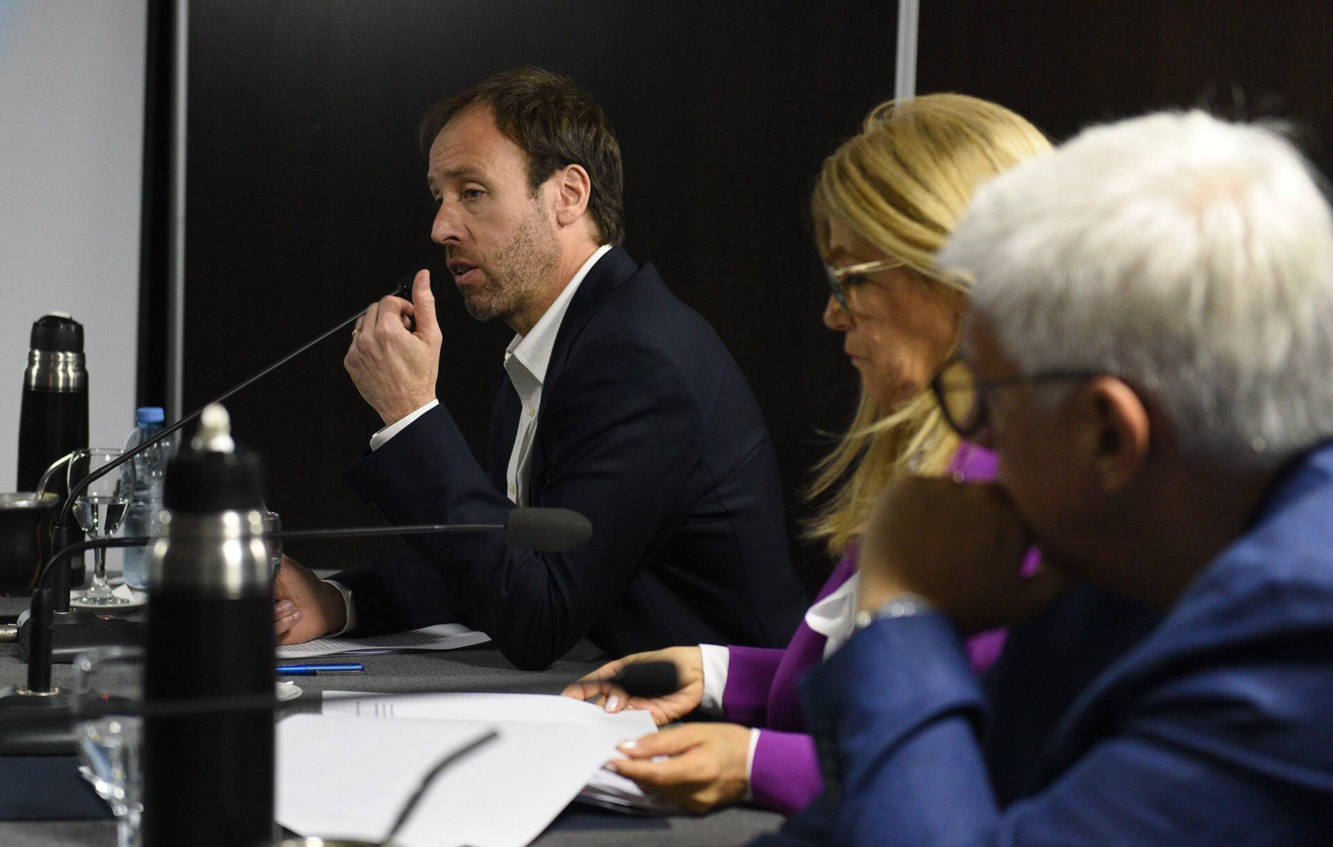 tras-la-reforma-electoral-kicillof-negocia-el-endeudamiento-entre-presiones-del-pj-y-la-oposicion-2 Tras la reforma electoral, Kicillof negocia el endeudamiento entre presiones del PJ y la oposición