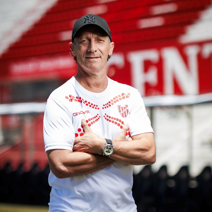 ya-son-15-los-tecnicos-que-dejaron-su-cargo-en-16-fechas-del-torneo-apertura-10 Ya son 15 los técnicos que dejaron su cargo en 16 fechas del Torneo Apertura