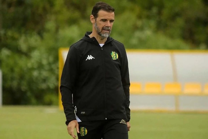 ya-son-15-los-tecnicos-que-dejaron-su-cargo-en-16-fechas-del-torneo-apertura-7 Ya son 15 los técnicos que dejaron su cargo en 16 fechas del Torneo Apertura