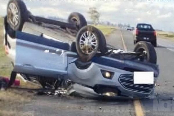 Accidente fatal en Ruta 2: Dos muertos tras tremendo vuelco cerca de Dolores