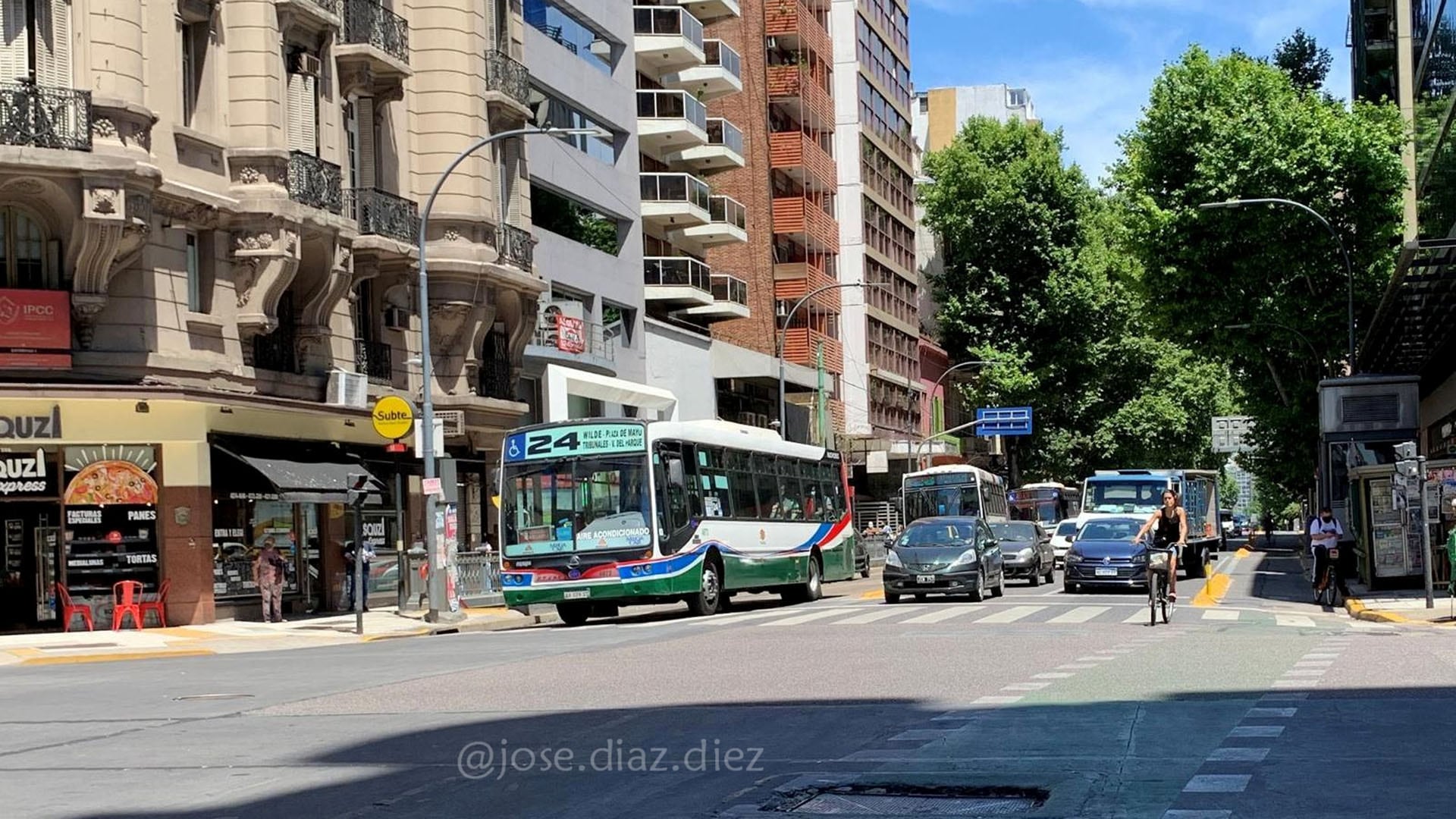 asi-eran-en-el-siglo-pasado-asi-son-en-la-actualidad-la-transformacion-de-veinte-sitios-emblematicos-de-la-ciudad-de-buenos-aires-16 Así eran en el siglo pasado, así son en la actualidad: la transformación de veinte sitios emblemáticos de la ciudad de Buenos Aires