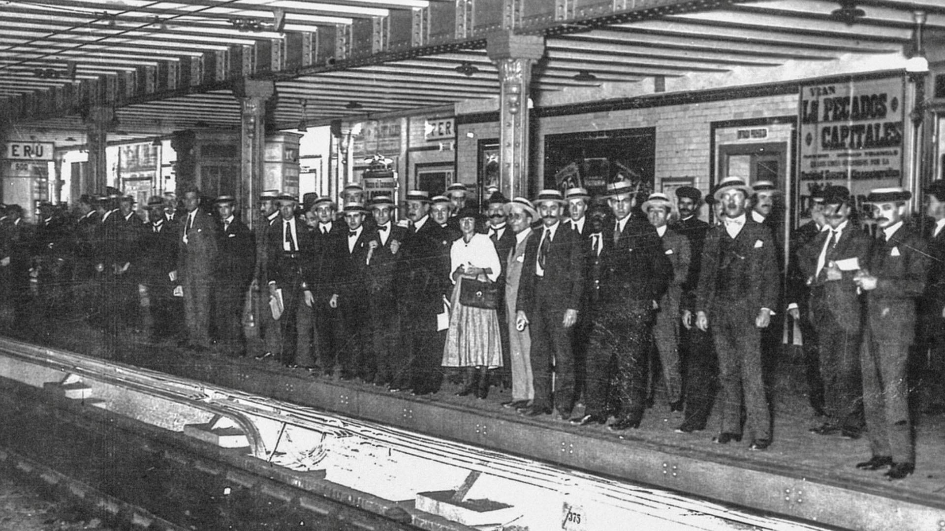 asi-eran-en-el-siglo-pasado-asi-son-en-la-actualidad-la-transformacion-de-veinte-sitios-emblematicos-de-la-ciudad-de-buenos-aires-35 Así eran en el siglo pasado, así son en la actualidad: la transformación de veinte sitios emblemáticos de la ciudad de Buenos Aires