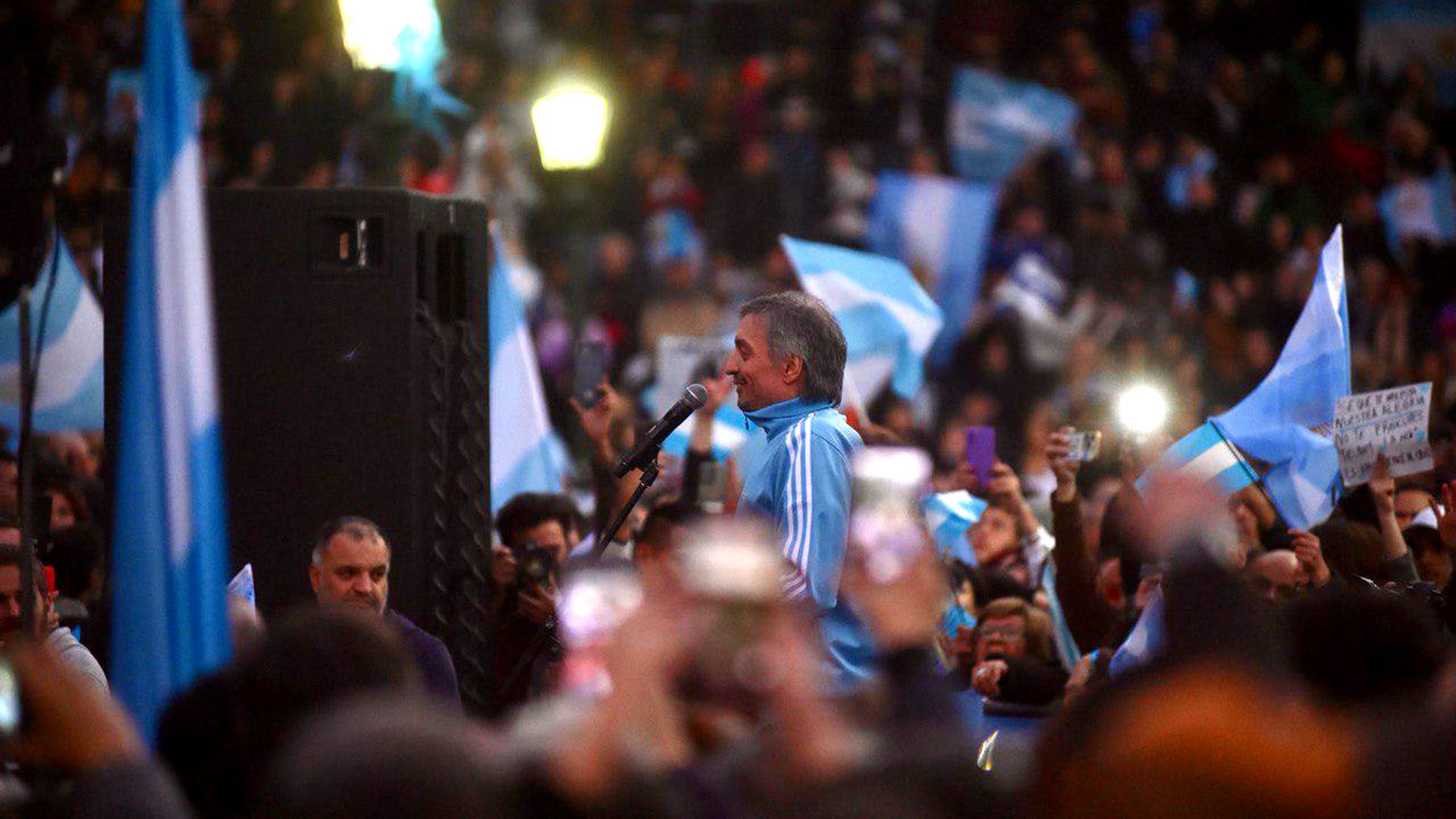 cristina-y-maximo-kirchner-se-aduenan-de-la-centralidad-opositora-y-kicillof-tiene-el-desafio-de-reforzar-su-autonomia-3 Cristina y Máximo Kirchner se adueñan de la centralidad opositora y Kicillof tiene el desafío de reforzar su autonomía