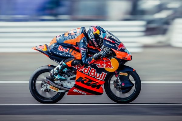 Cuándo y por dónde ver a Valentín Perrone en el GP de Mugello de Moto3