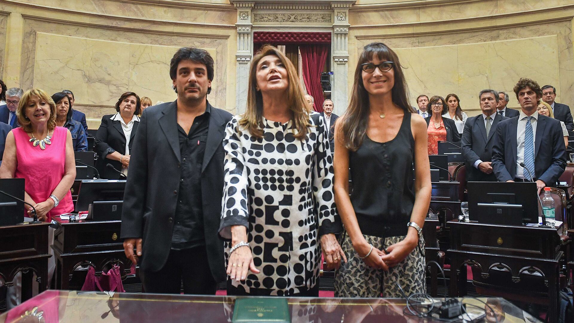 defensor-del-nino-la-oposicion-avanza-con-un-concurso-veloz-en-el-congreso-y-deja-en-soledad-al-gobierno-1 Defensor del Niño: la oposición avanza con un concurso veloz en el Congreso y deja en soledad al Gobierno