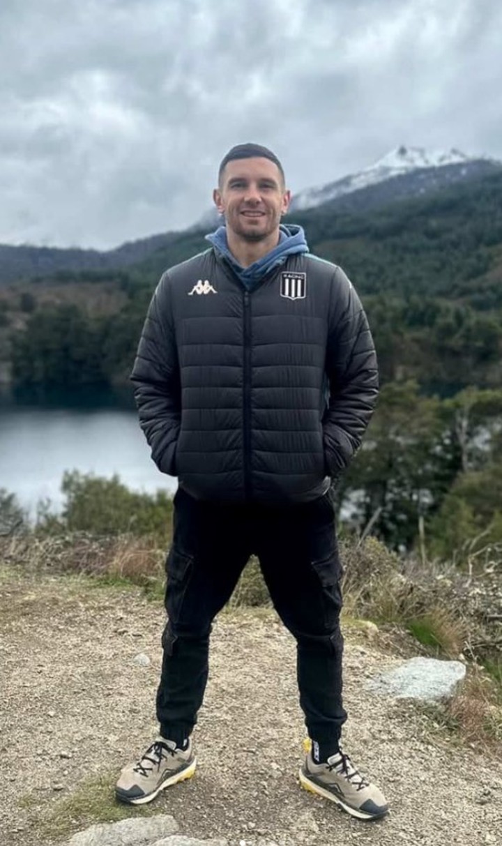 efecto-costas-el-detalle-en-comun-que-compartieron-varios-jugadores-de-racing-en-sus-vacaciones-4 Efecto Costas: el detalle en común que compartieron varios jugadores de Racing en sus vacaciones